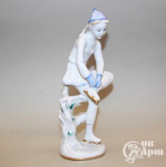 Скульптура "Фигуристка" ("На катке")
